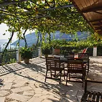 Villa Krassi *